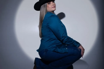 Foto - KAIANNY FRANZOTTI FELICIANO - 19 ANOS